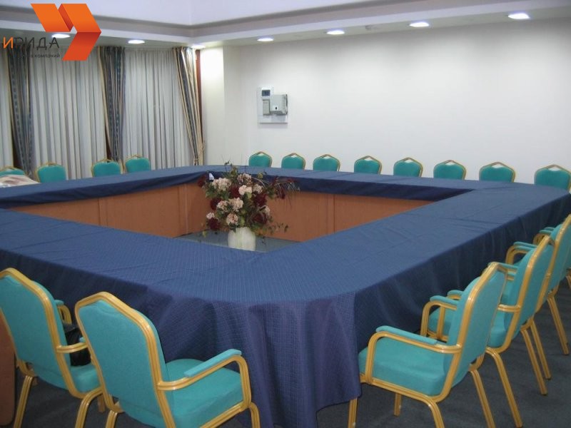 Комната для переговоров